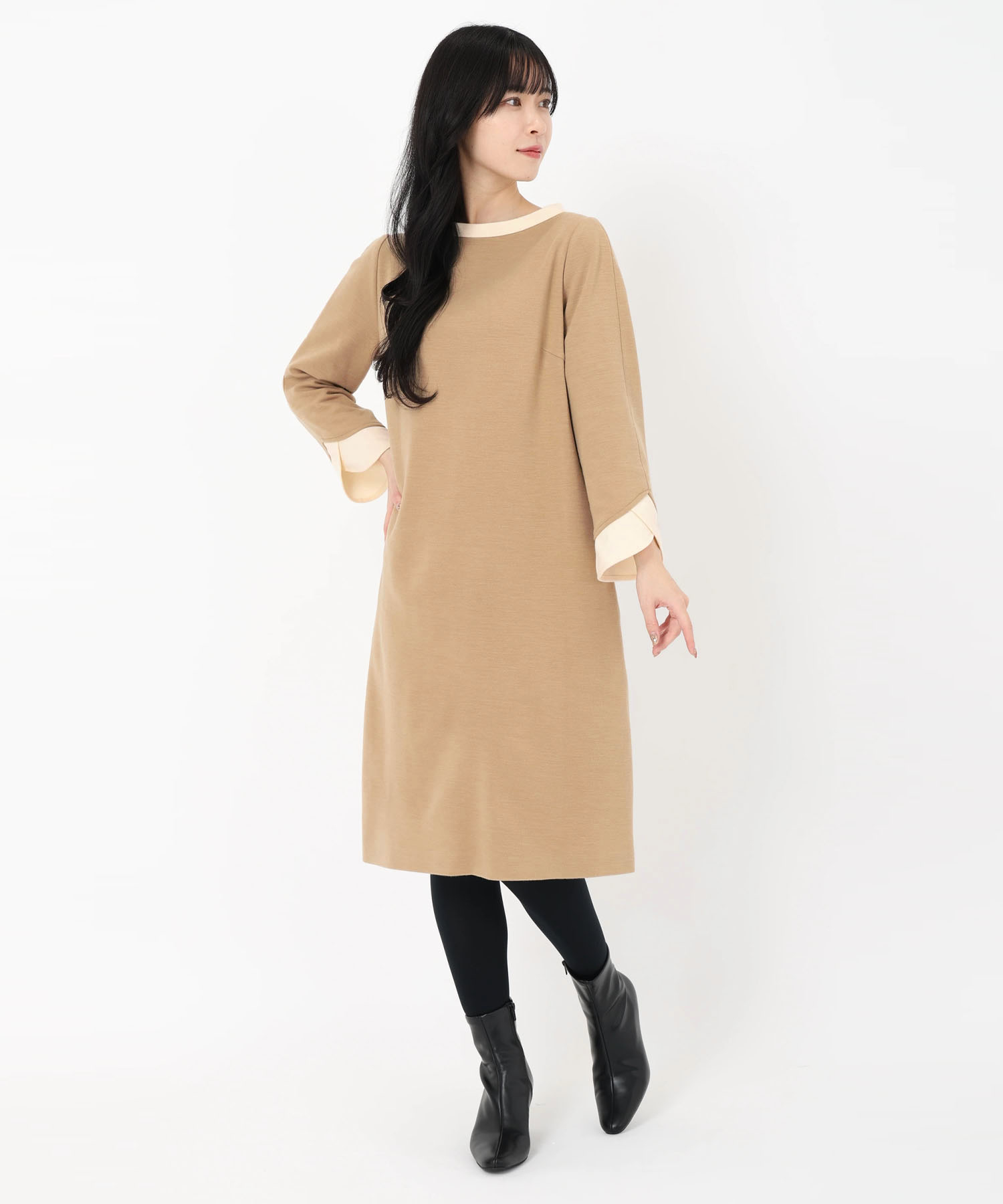 STRAWBERRY-FIELDS（ストロベリーフィールズ）｜バイカラーワンピース  