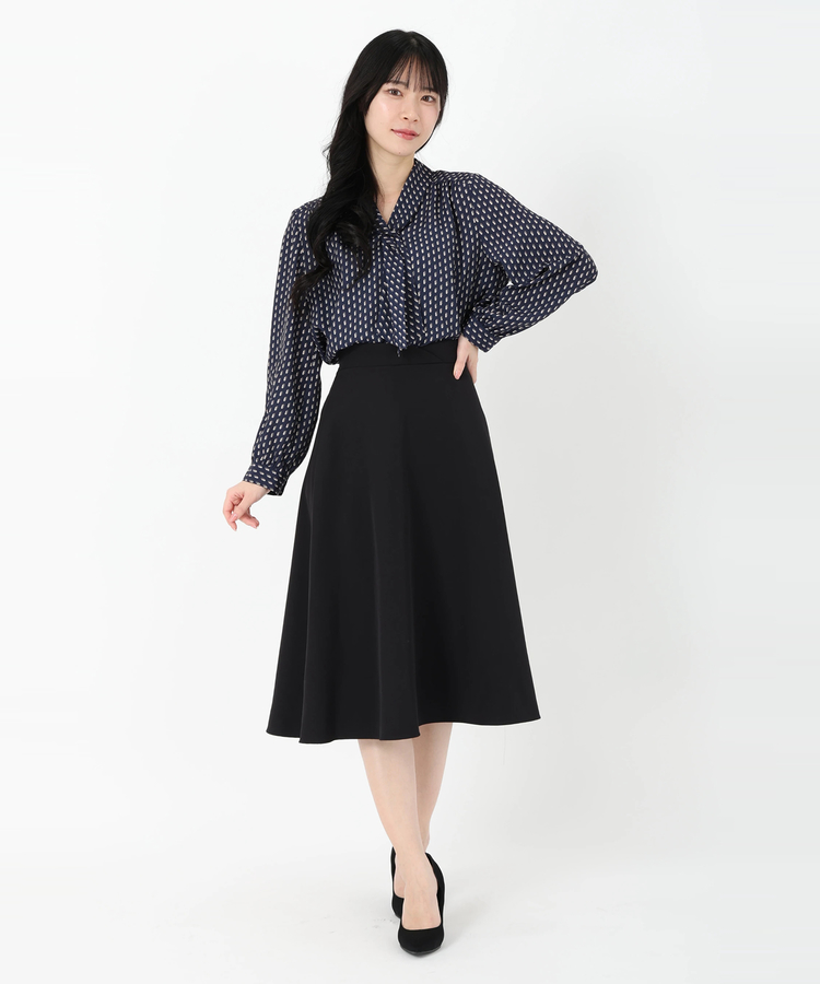 【新品タグ付】ストロベリーフィールズ　ボウタイブラウス　長袖　Mサイズ STRAWBERRY-FIELDS（ストロベリーフィールズ）｜バイカラー