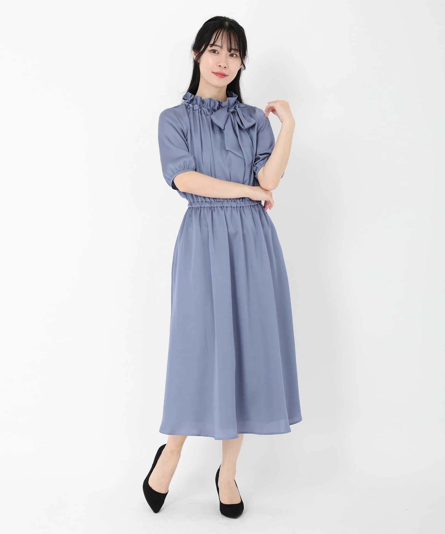 【送料無料】ストロベリーのふりふりワンピース風スタイ 送料無料】ストロベリーのふりふりワンピース風スタイ