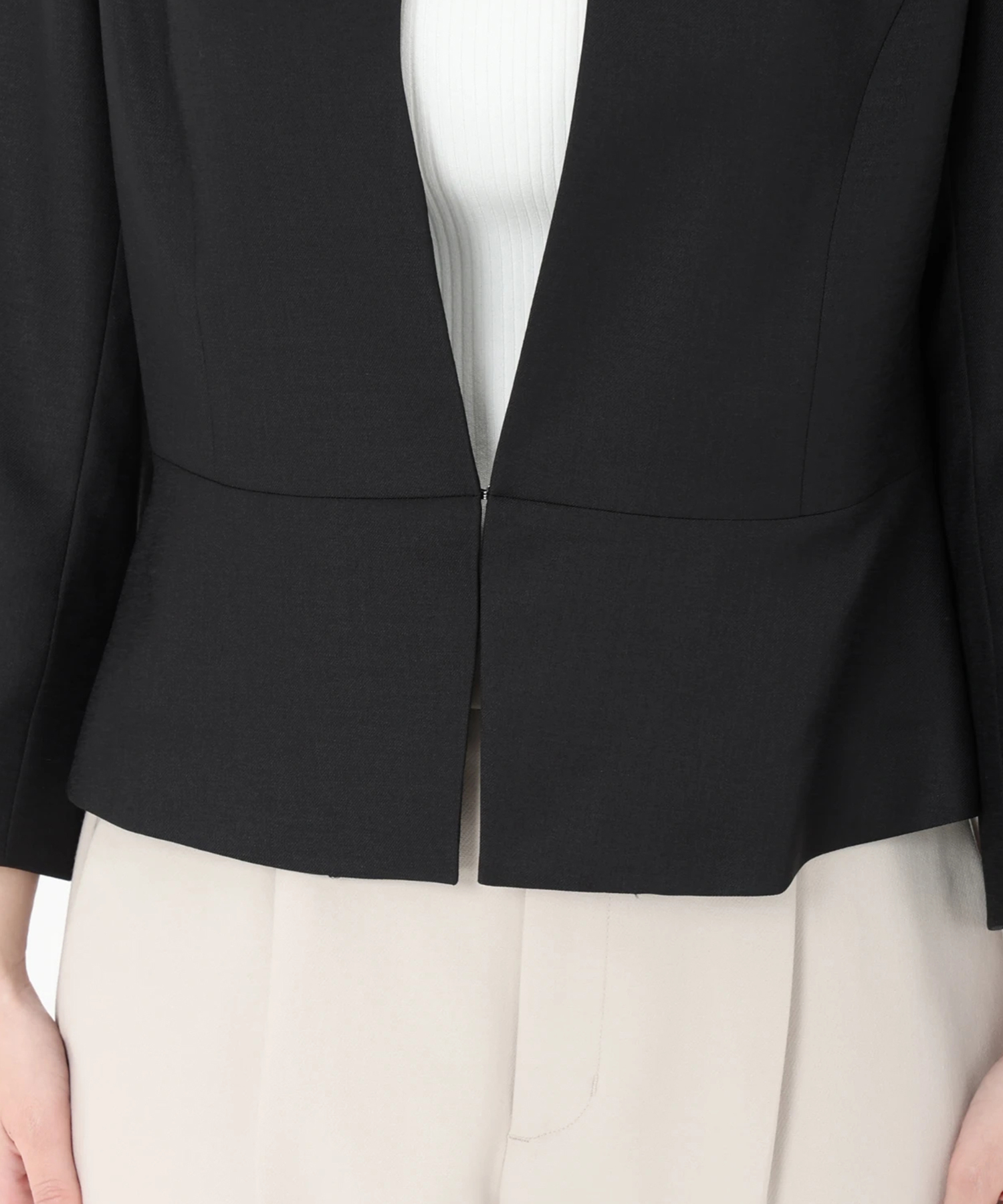 【MIDIUMISOLID】ジャケット　ベロア生地　ゆったりサイズ　七分袖 MIDIUMISOLID｜MARcourt ONLINE STORE - マーコートオンラインストア