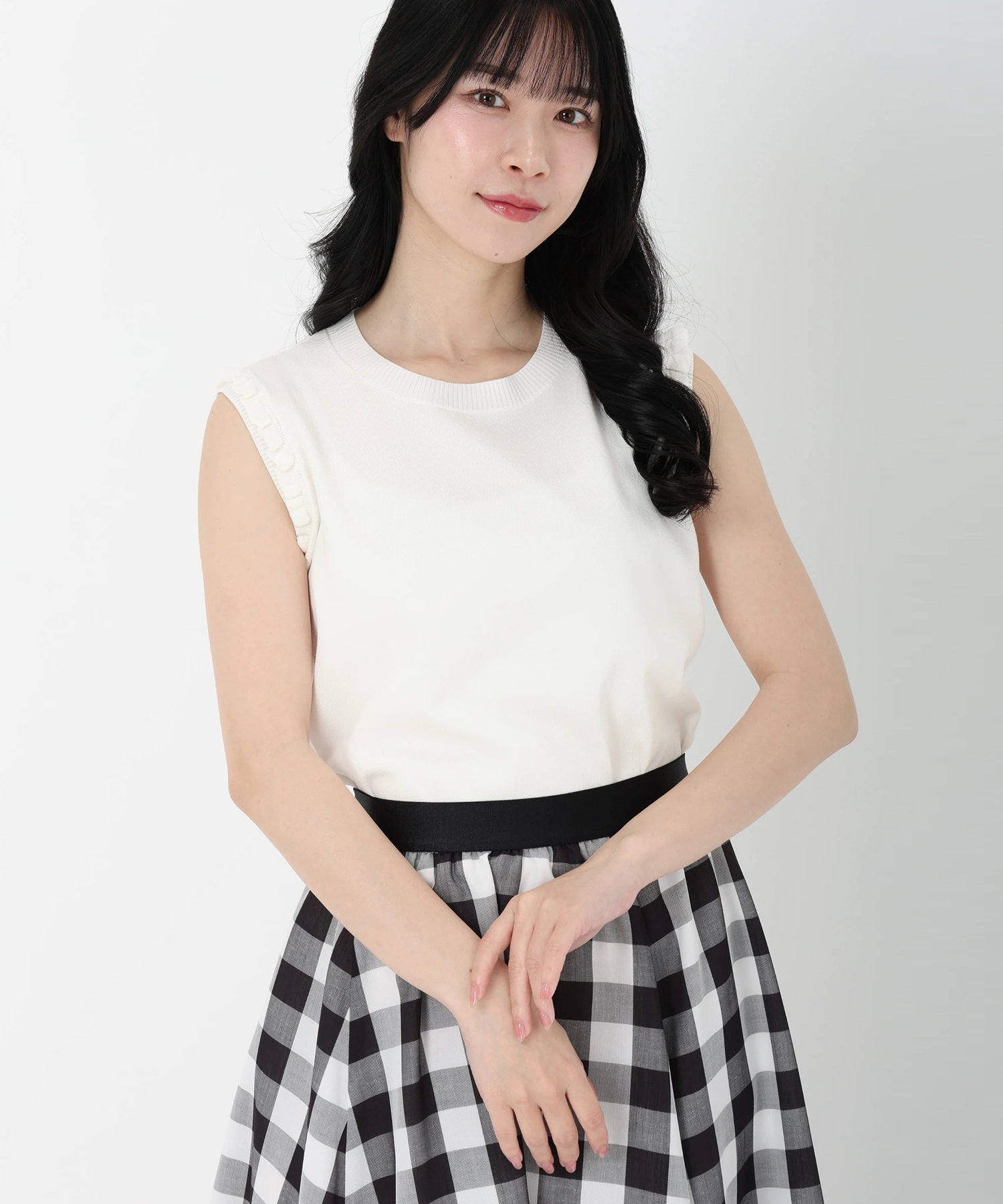 ドゥロワー　18G天竺フリルノースリーブニット Drawer（ドゥロワー） 18G天竺フリルノースリーブニット