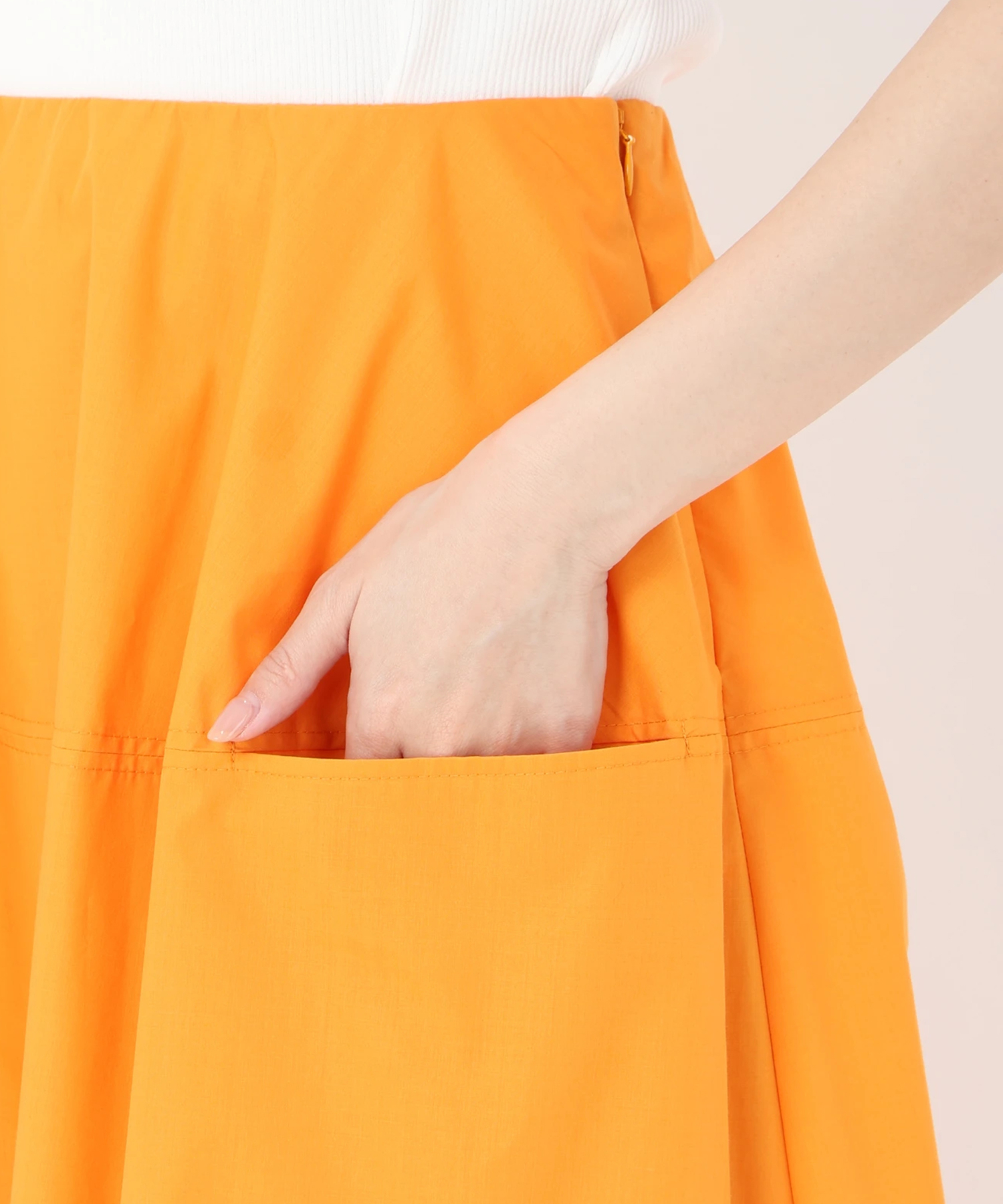 【新品未使用】archivioオレンジスカート　38 新品未使用】archivioオレンジスカート 38 Sawa a la mode