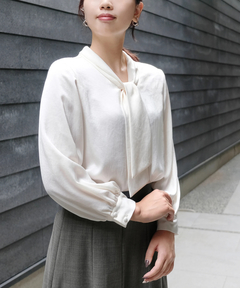 STRAWBERRY-FIELDS(ストロベリーフィールズ) |ウ゛ィンテージサテンボウタイブラウス