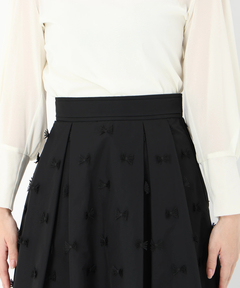 STRAWBERRY-FIELDS(ストロベリーフィールズ) |リボン刺繍タフタスカート
