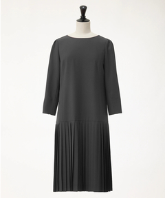 STRAWBERRY-FIELDS(ストロベリーフィールズ) |バックシャンプリーツドッキングワンピース