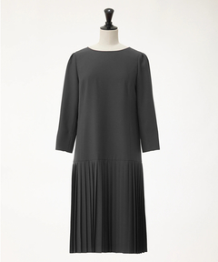 STRAWBERRY-FIELDS(ストロベリーフィールズ) |バックシャンプリーツドッキングワンピース