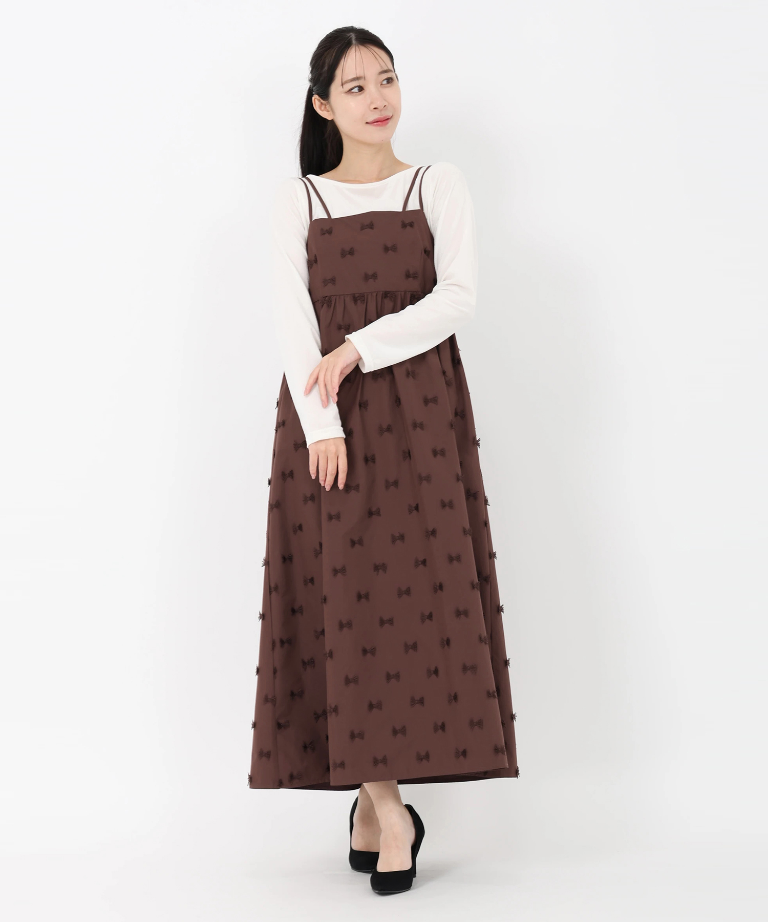 STRAWBERRY-FIELDS（ストロベリーフィールズ）｜リボン刺繍タフタ