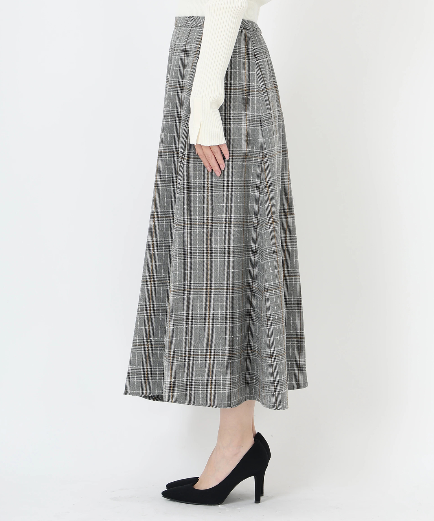 美品　ストロベリーフィールズ　2022 スカート　チェック　ロング 美品 ストロベリーフィールズ 2022 スカート チェック ロング - メルカリ