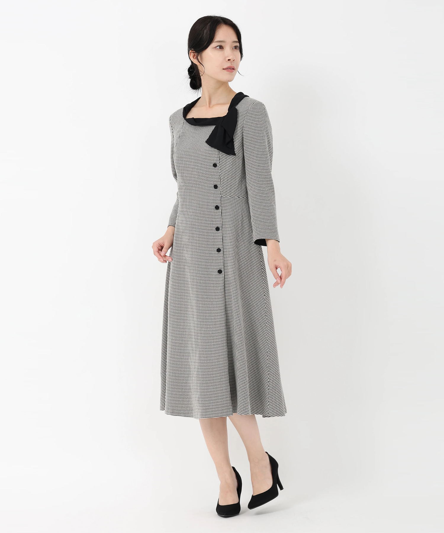 STRAWBERRY-FIELDS（ストロベリーフィールズ）｜サイドリボンネック