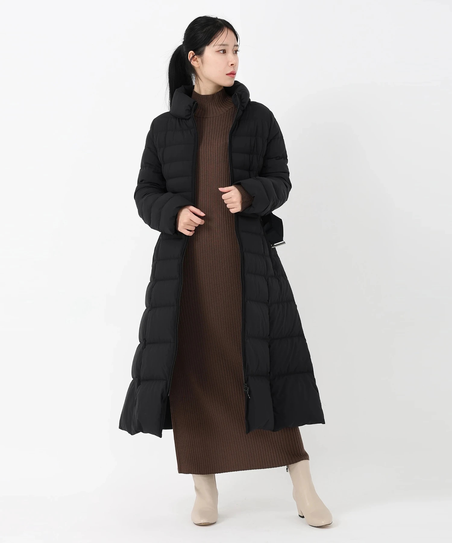 STRAWBERRY-FIELDS（ストロベリーフィールズ）｜美シルエットダウン