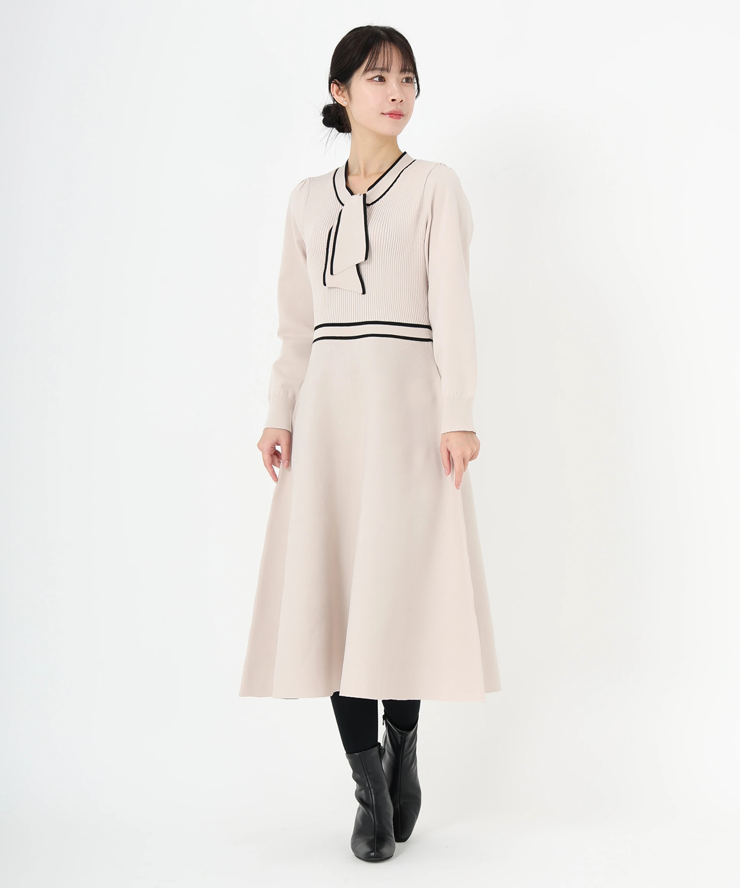 STRAWBERRY-FIELDS（ストロベリーフィールズ）｜バイカラーニット