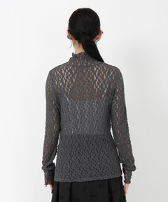 STRAWBERRY-FIELDS(ストロベリーフィールズ) |シュリンクレースハイネックプルオーバー