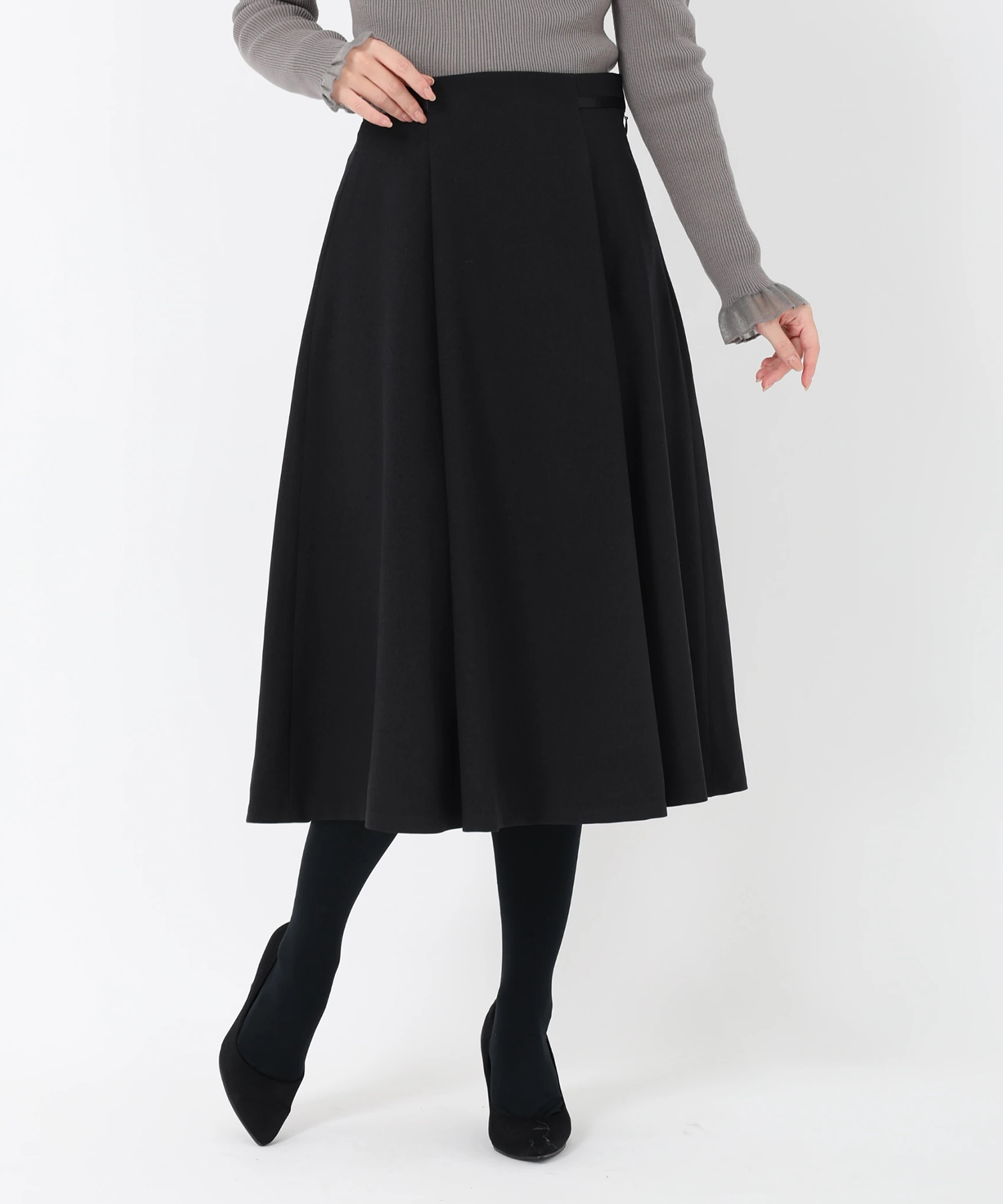 STRAWBERRY-FIELDS（ストロベリーフィールズ）｜2タックフレア