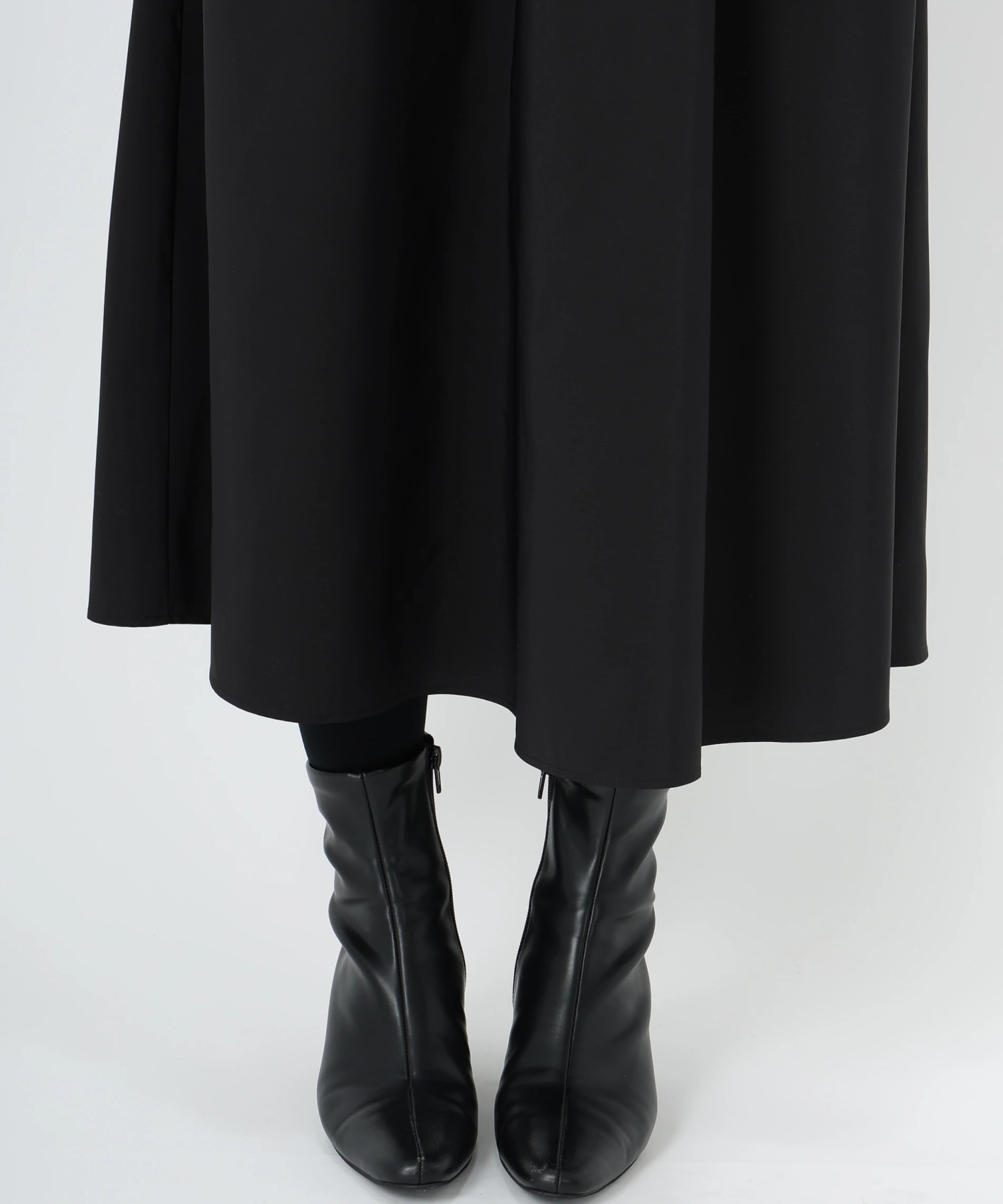 STRAWBERRY-FIELDS（ストロベリーフィールズ）｜リボンネック