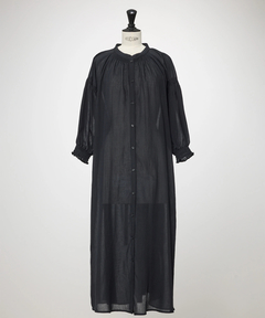 STRAWBERRY-FIELDS(ストロベリーフィールズ) |シャーリングボイルワンピース