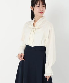 ICHIE STRAWBERRY-FIELDS(イチエ ストロベリーフィールズ) |Ｖネックフリルボウタイブラウス