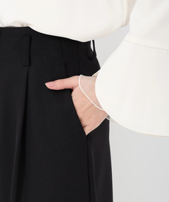 ICHIE STRAWBERRY-FIELDS(イチエ ストロベリーフィールズ) |タックストレートパンツ