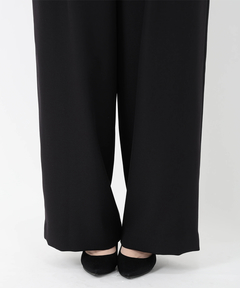 ICHIE STRAWBERRY-FIELDS(イチエ ストロベリーフィールズ) |タックストレートパンツ