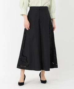 ICHIE STRAWBERRY-FIELDS(イチエ ストロベリーフィールズ) |エンブロイダリーフレアパンツ