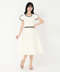 【新品】STRAWBERRY FIELDS　襟付きニットワンピース 新品】STRAWBERRY FIELDS 襟付きニットワンピース - メルカリ