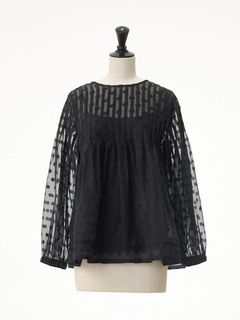 UNIVERVALMUSE(ユニバーバルミューズ) |ピンタックドットＪＱブラウス