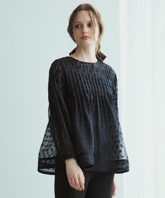 UNIVERVALMUSE(ユニバーバルミューズ) |ピンタックドットＪＱブラウス