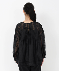 UNIVERVALMUSE(ユニバーバルミューズ) |ピンタックドットＪＱブラウス