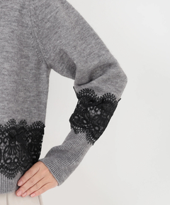 UNIVERVALMUSE(ユニバーバルミューズ) |レース＊リボンアクセントニット