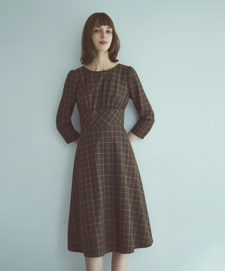 UNIVERVALMUSE(ユニバーバルミューズ) |チェックフィットアンドフレアーワンピース