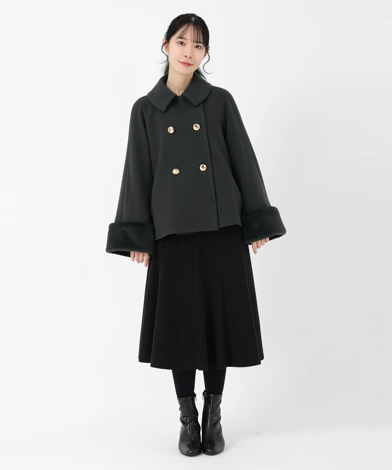 UNIVERVALMUSE（ユニバーバルミューズ）｜袖ファー取り外しコート