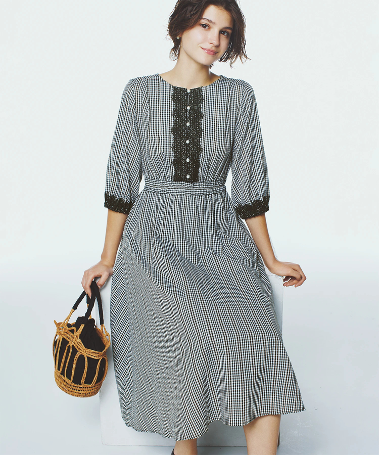 UNIVERVALMUSE(ユニバーバルミューズ) |ギンガム＊レースワンピース