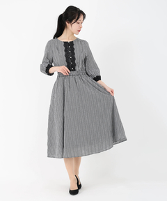 UNIVERVALMUSE(ユニバーバルミューズ) |ギンガム＊レースワンピース